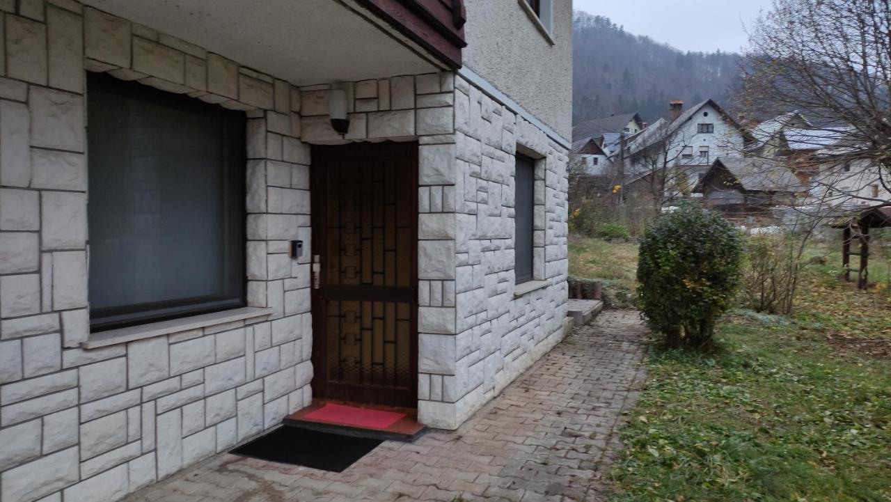 Отель Alp House Бохиньска-Бела Экстерьер фото