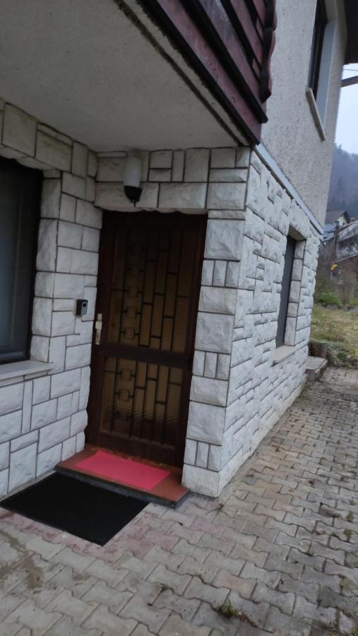Отель Alp House Бохиньска-Бела Экстерьер фото
