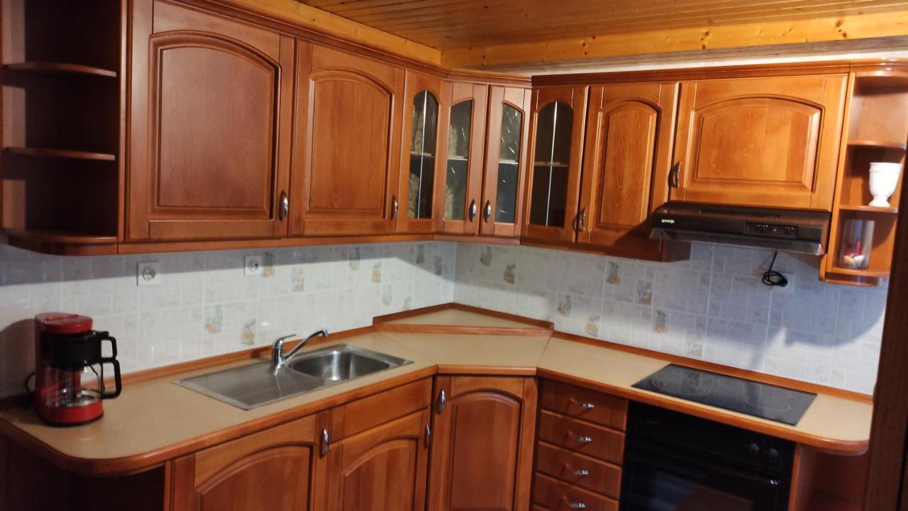 Отель Alp House Бохиньска-Бела Экстерьер фото