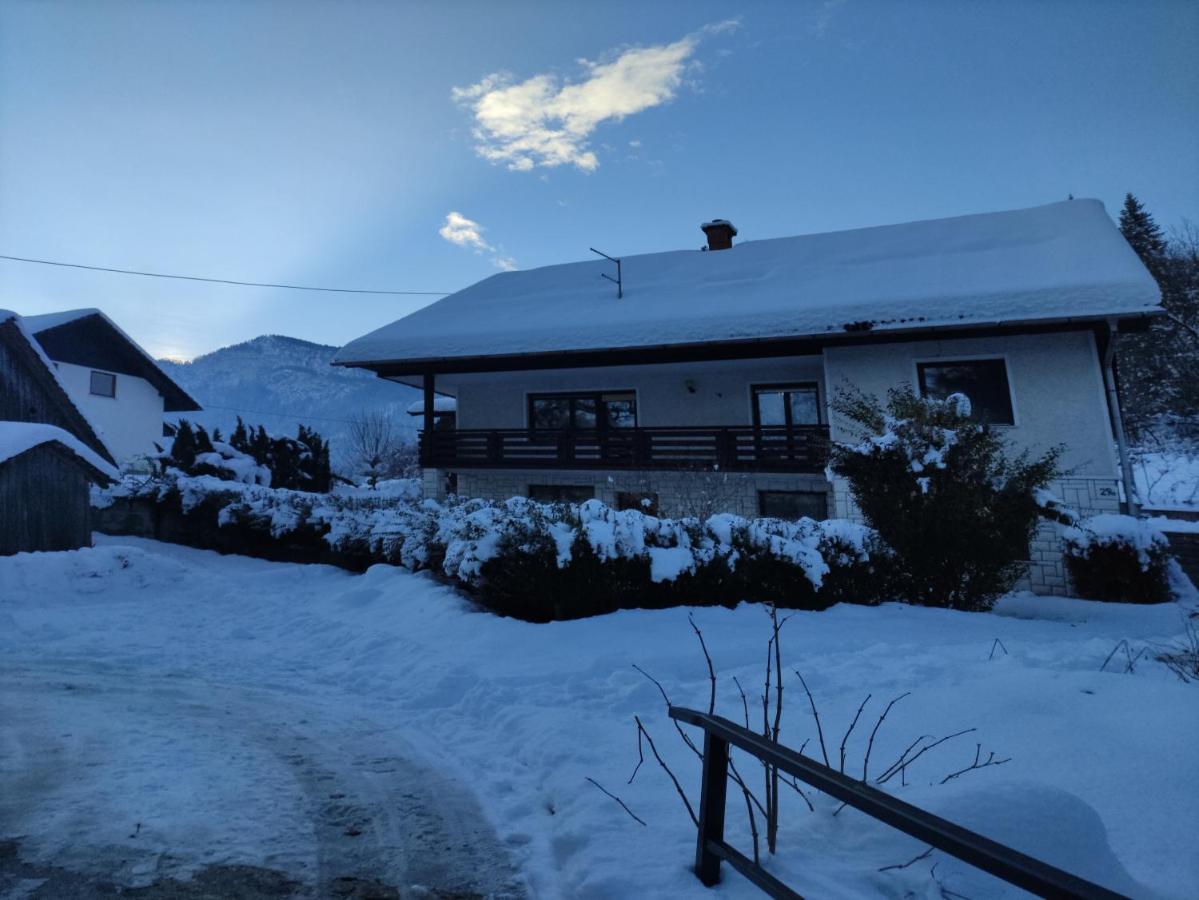Отель Alp House Бохиньска-Бела Экстерьер фото
