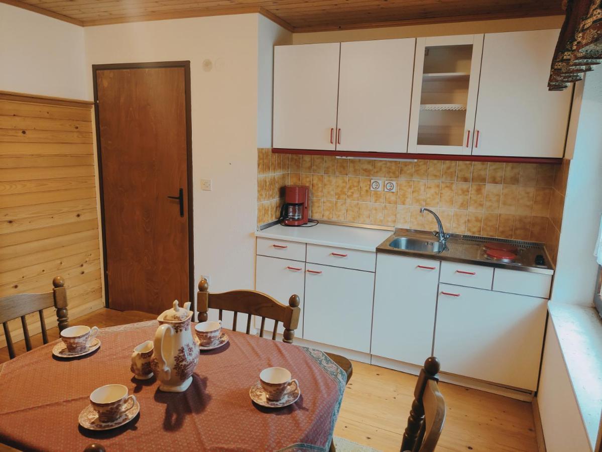 Отель Alp House Бохиньска-Бела Экстерьер фото