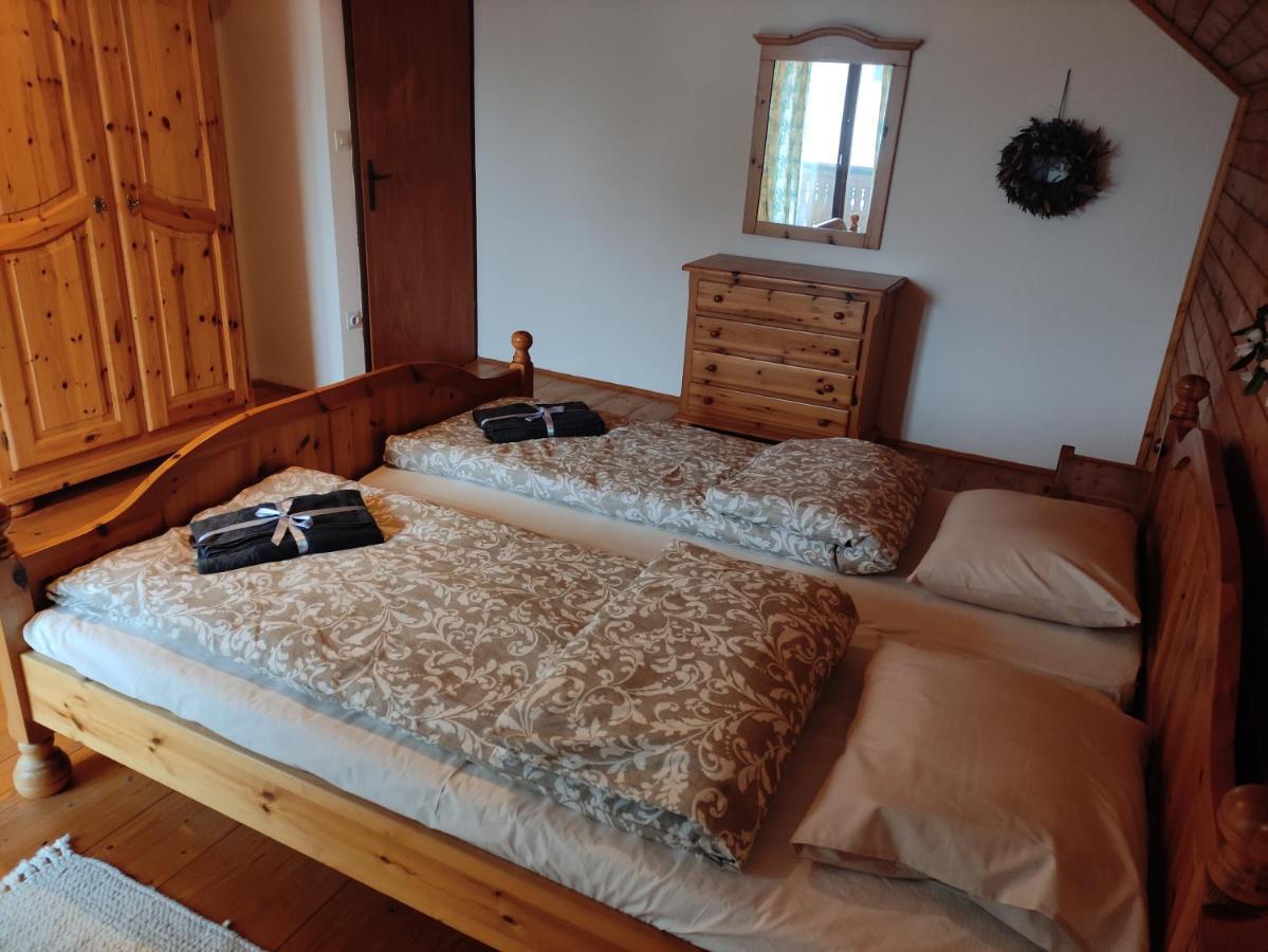 Отель Alp House Бохиньска-Бела Экстерьер фото